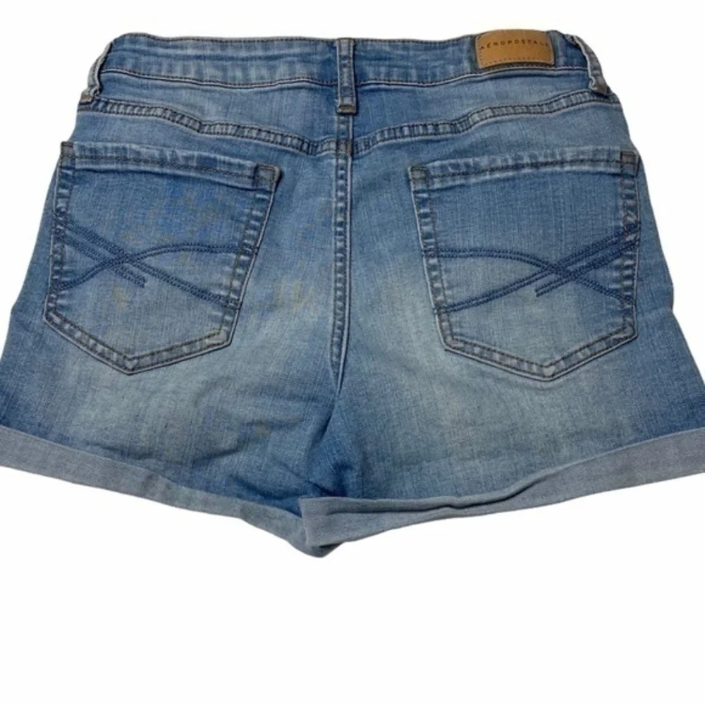 Aeropostale Distressed High Rise Shorts Women 4